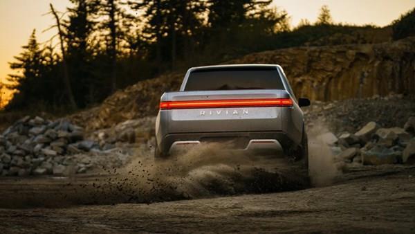 Elektrikli araç üreticisi Rivian, 5 milyar dolarlık fabrika kuracak
