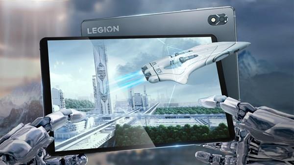 Lenovo’nun ilk oyuncu tabletinin canlı görüntüleri yayınlandı