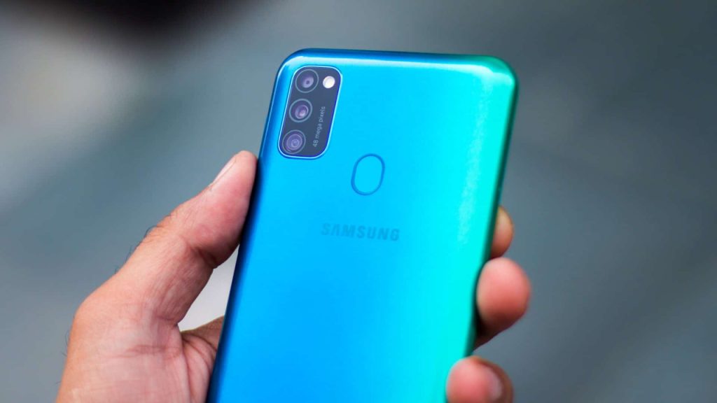 Samsung, daha fazla ucuz telefon üretecek