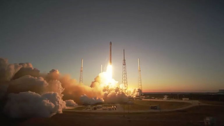 SpaceX’in Kontrolden Çıkan Falcon 9 Roket Parçası, Ay’a Çarpmak Üzere!