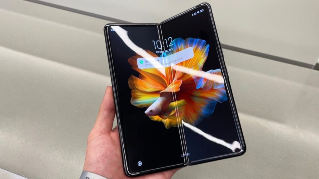 Xiaomi Mix Fold 2’nin ekran özellikleri ortaya çıktı