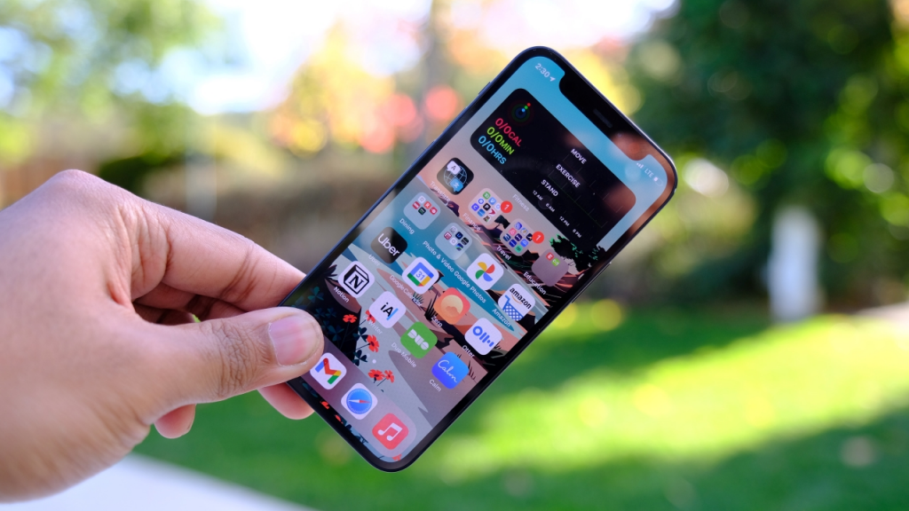 Yeni iPhone SE için çıkış tarihi netleşti!