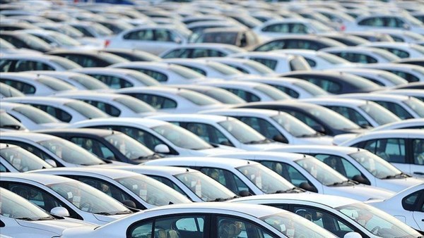 Avrupa’da Volkswagen Golf lider, Tesla Model 3 ilk 20’de