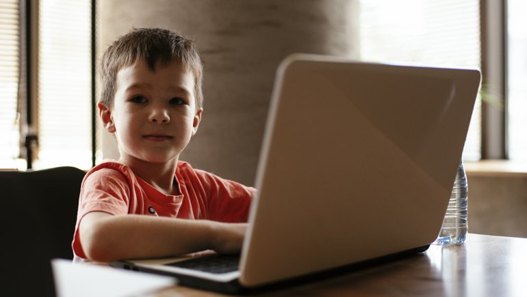 İşte Güvenli İnternet İçin Çocukları Koruma İpuçları