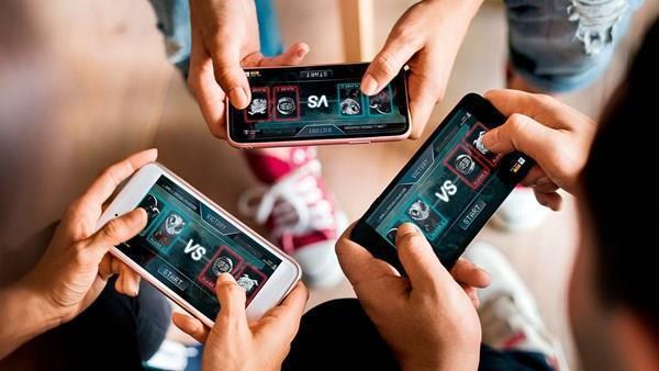 Mobil oyun sektörü PC ve Konsolların toplamından daha fazla paya sahip oldu