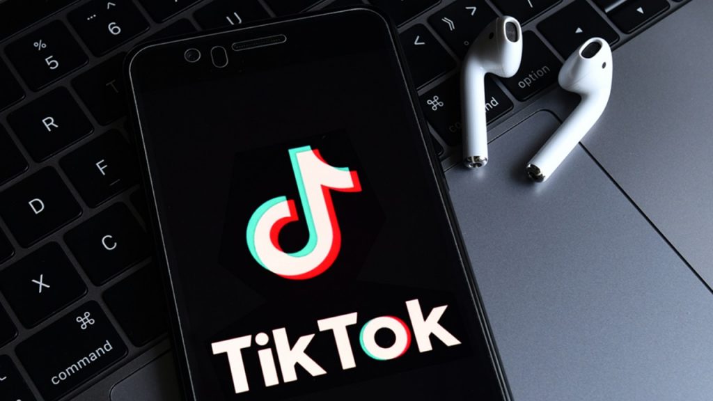 TikTok fenomeni, üvey babası tarafından öldürüldü