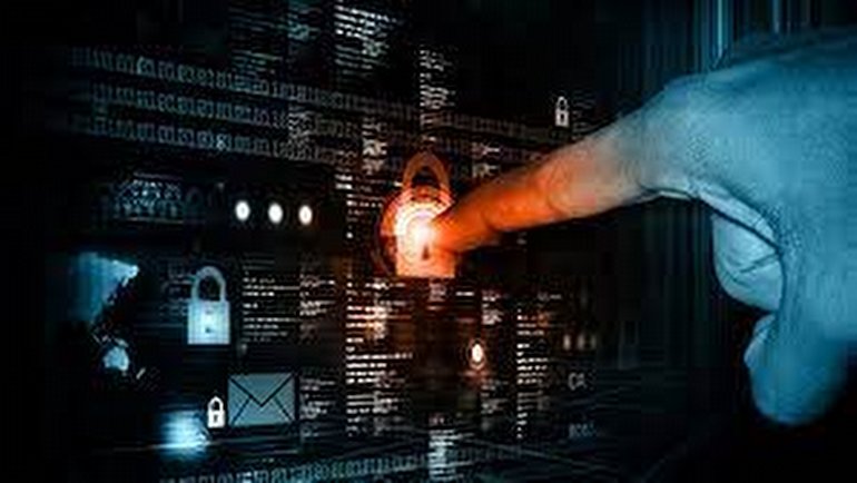 Ukrayna ve Rusya’nın İstenmeyen Savaşı, İnternette Çoktan Başladı Bile!