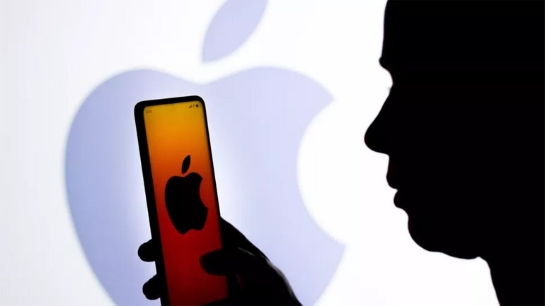 Apple, Çok Yakında Hiç Beklemediği Bir Siri Şoku İle Karşılaşabilir