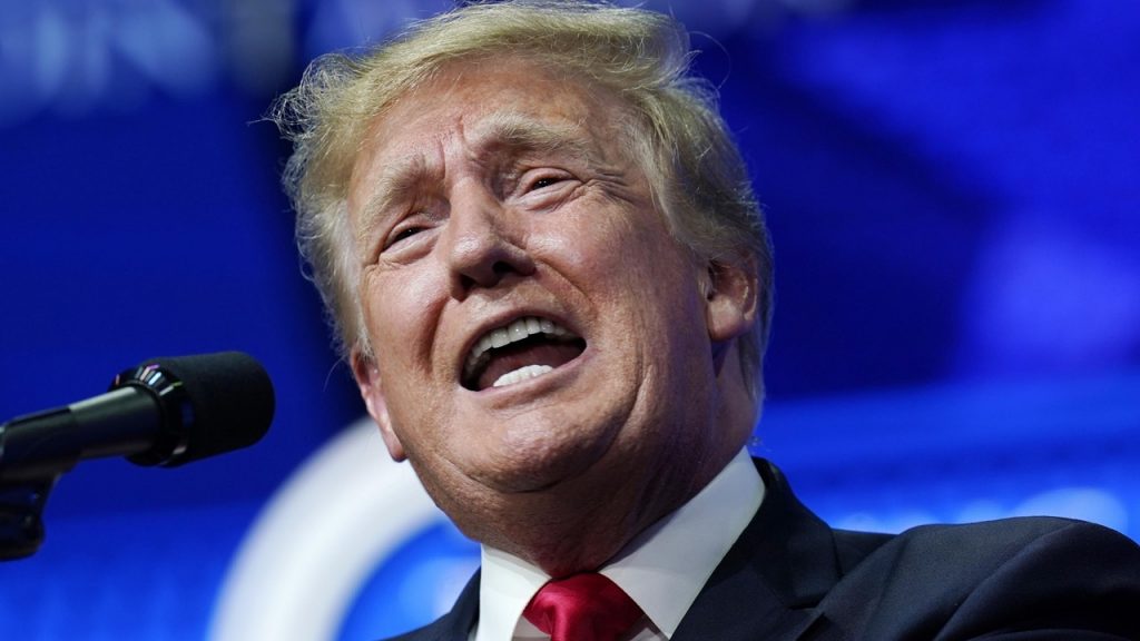 Elon Musk ilk defa konuştu: Trump, Twitter’a dönüyor mu?
