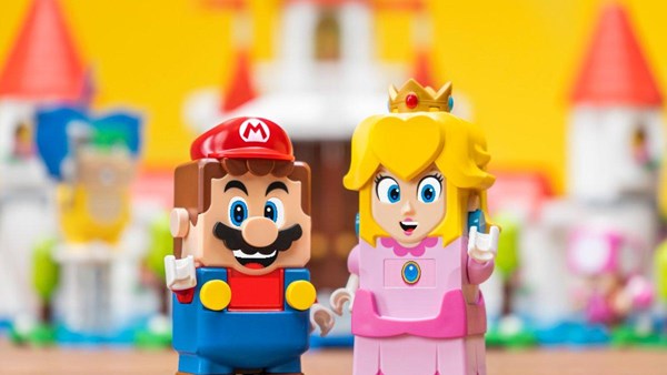 Lego Super Mario prensesine kavuştu
