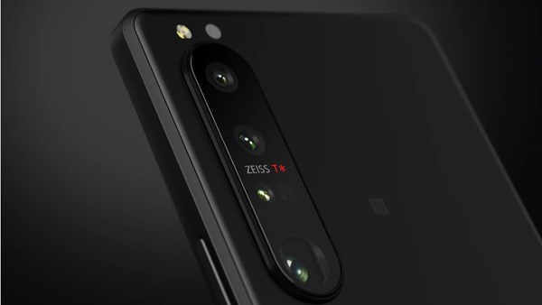 Sony 11 Mayıs’ta yeni Xperia telefonlarını tanıtacak
