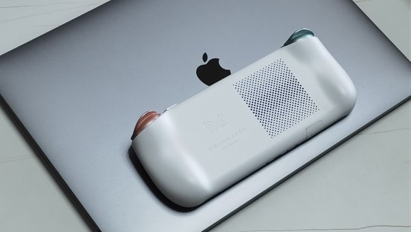 AYA NEO AIR karşınızda: Görseller, özellikler, testler