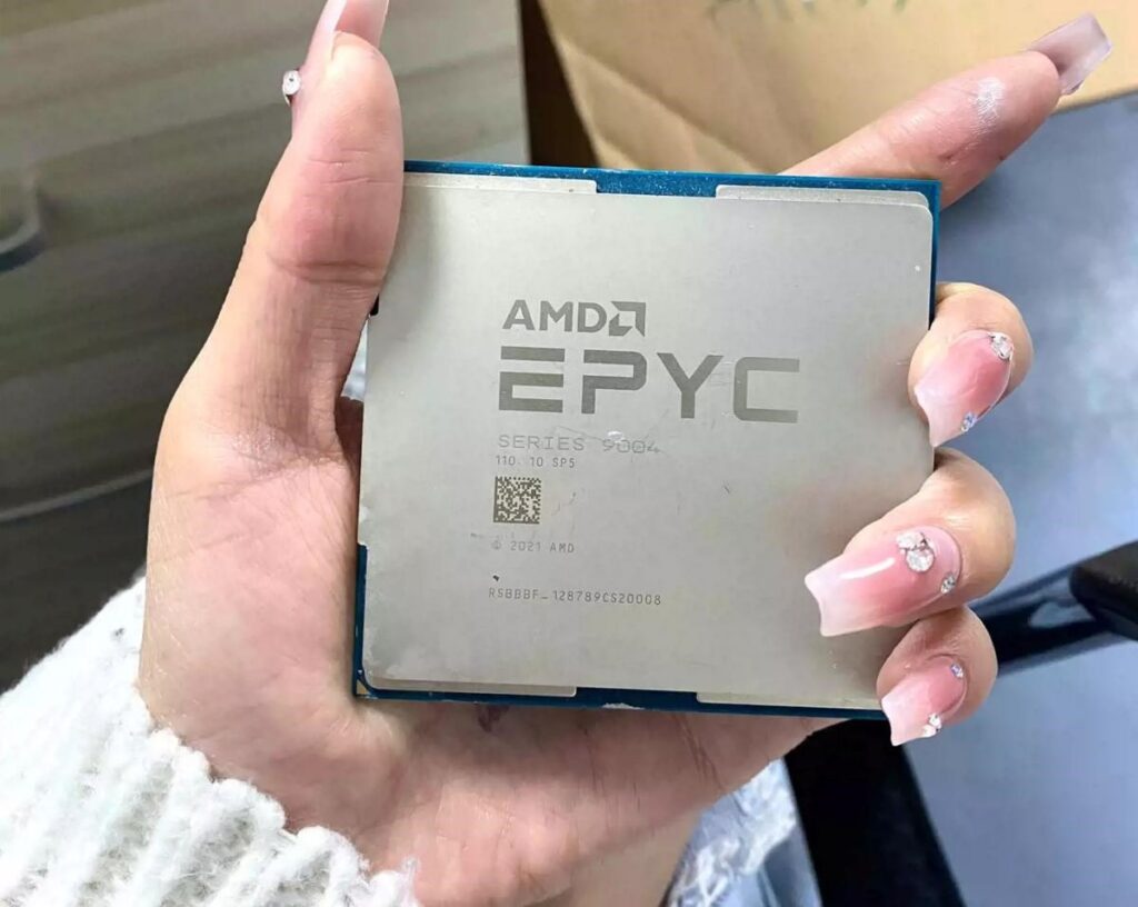 1 GB önbelleğe sahip AMD EPYC Genoa-X işlemcisi ortaya çıktı!