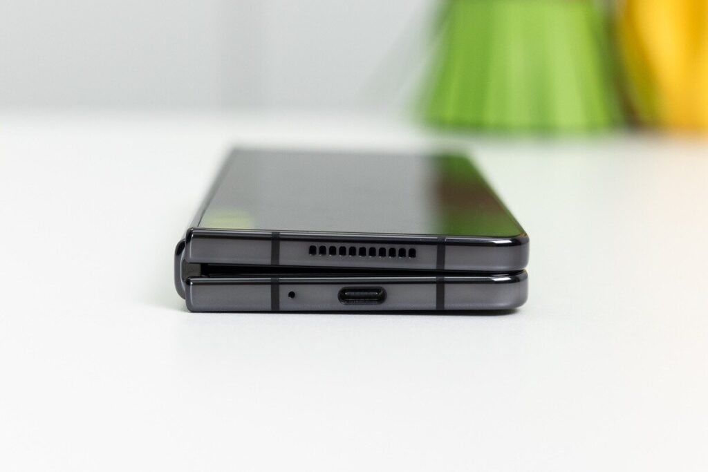Galaxy Z Fold 5, Samsung’un en ince katlanır telefonu olacak