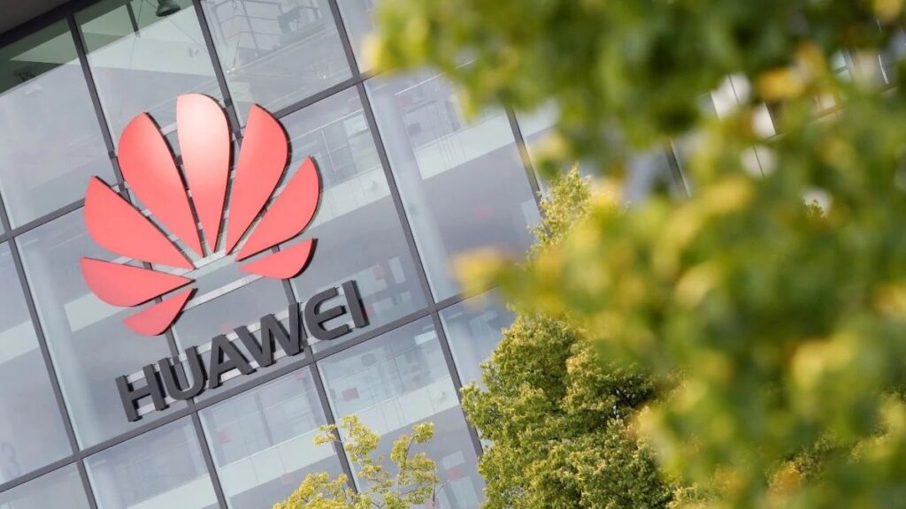 Huawei akıllı gözlere sahip ekranını duyurdu