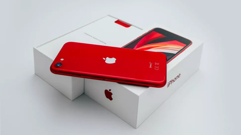 Yeni bir iPhone SE 4 modeli olacak mı; olacaksa ne zaman tanıtılacak?